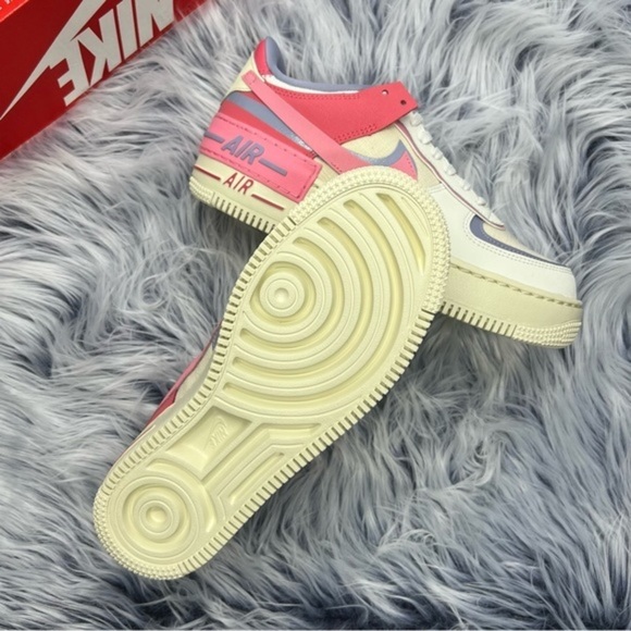 Nike Air Force 1 Shadow - Picture 4 of 5